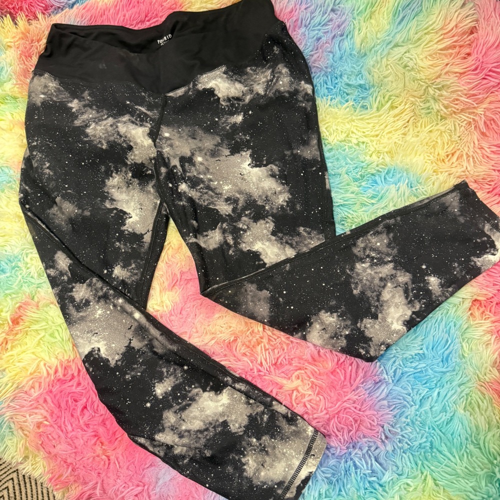 Torrid Active Leggings Womens 3 Black Galaxy Print High Rise Nebula